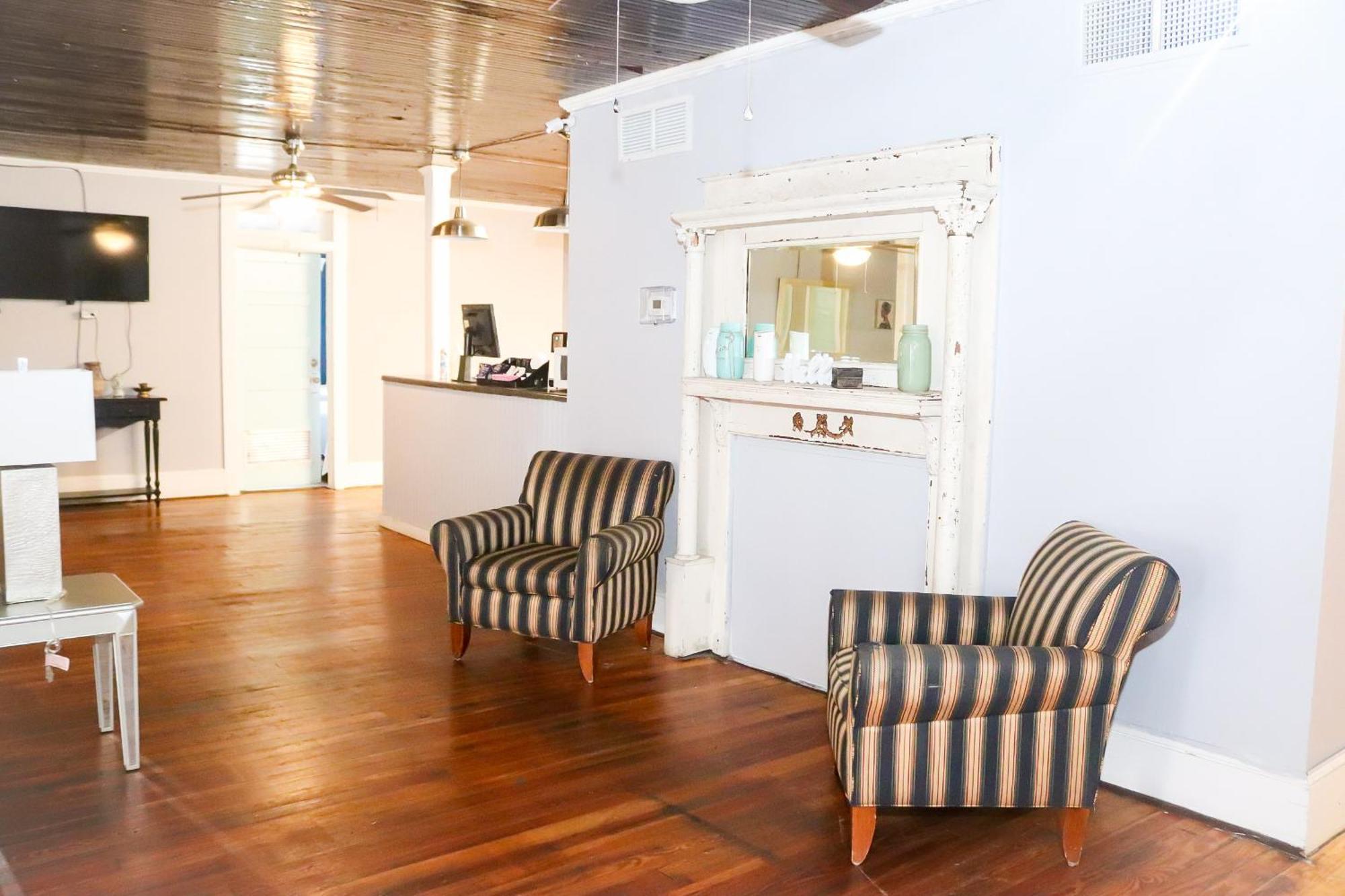 Bella'S Boutique Hotel Hemingway Екстериор снимка