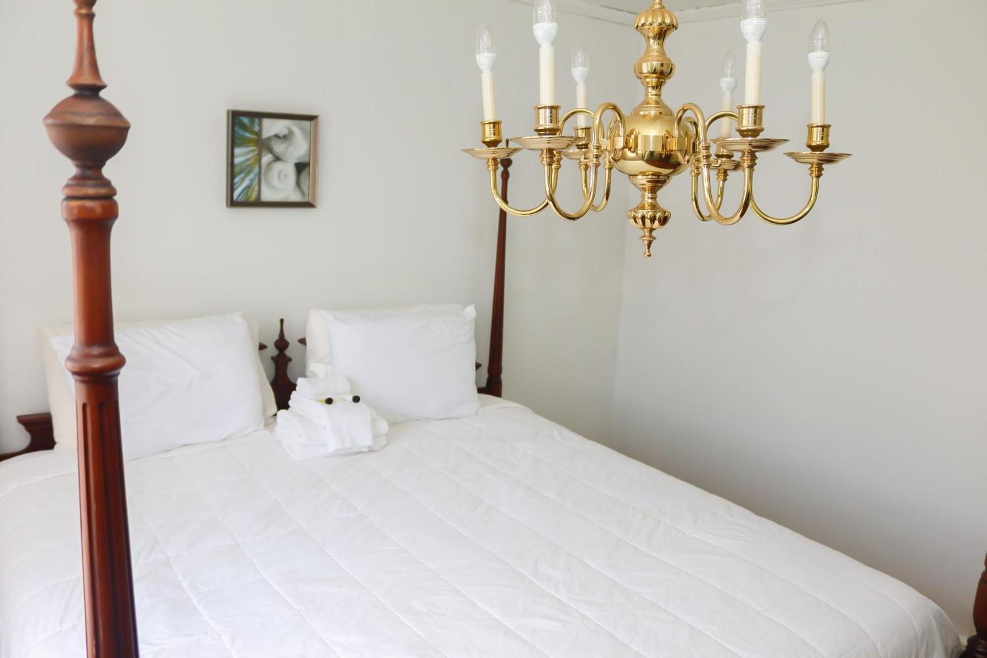 Bella'S Boutique Hotel Hemingway Екстериор снимка